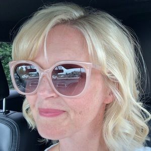 Meet your Posher, Bridget